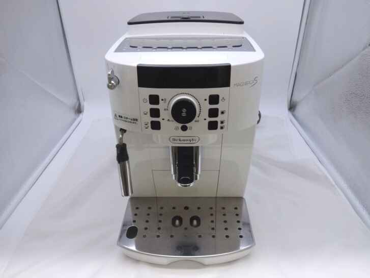 【入荷情報】DeLonghi マグニフィカS ECAM22112Wを買取しました｜岡山市